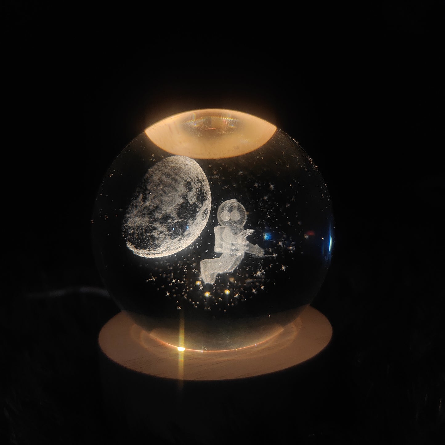 3D Astronaut with Moon Crystal Ball Lamp For Home / Office / Bedroom