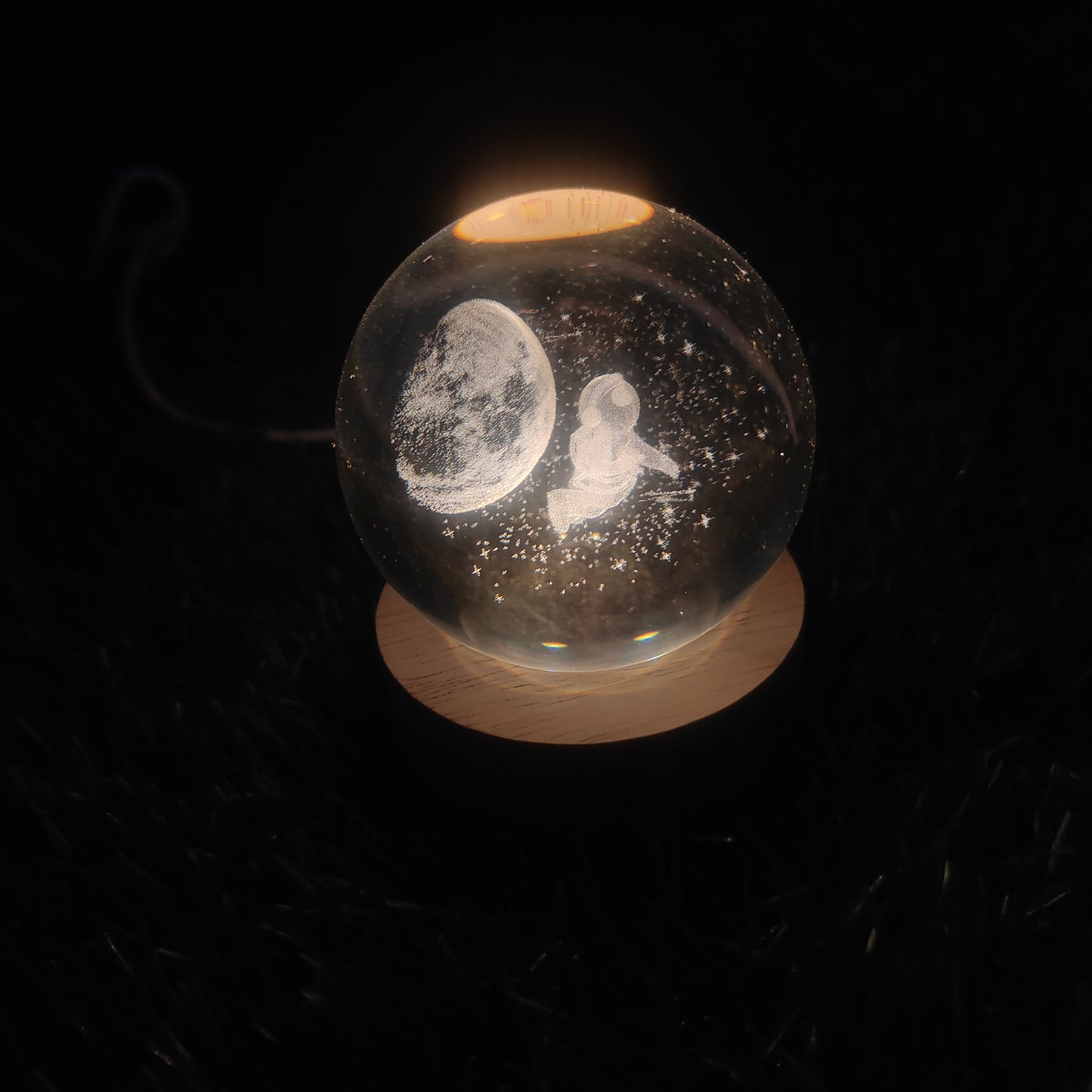 3D Astronaut with Moon Crystal Ball Lamp For Home / Office / Bedroom
