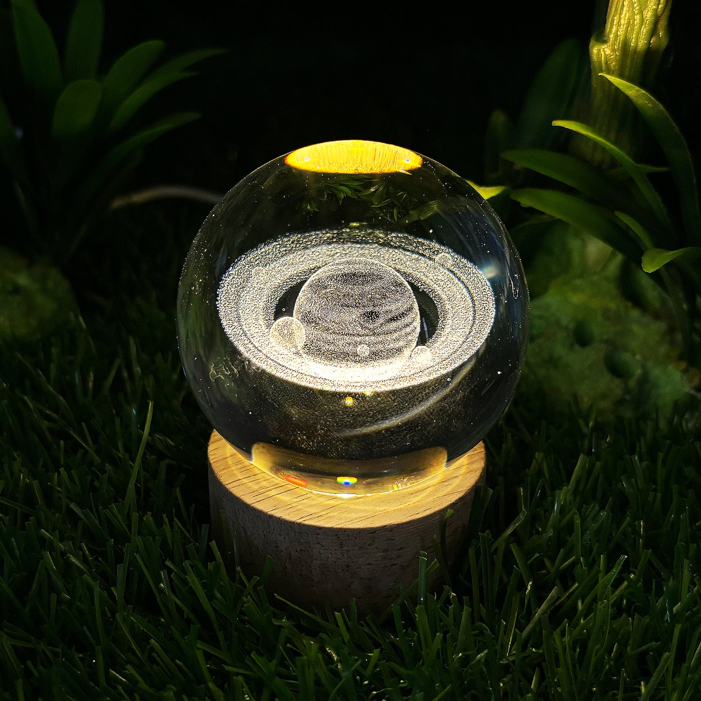 3D Saturn Planet Crystal Ball Night Lamp For Decorate Home Rooms / Bedrooms / Office / Studio Etc