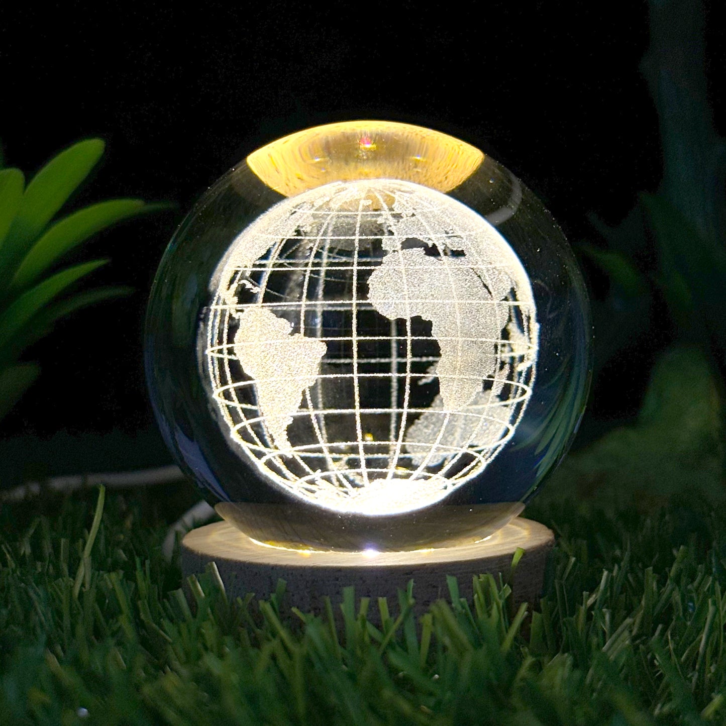 3D Earth Crystal Ball Night Table Lamp For Decorate Home Rooms / Bedrooms / Office Table / Studio Etc