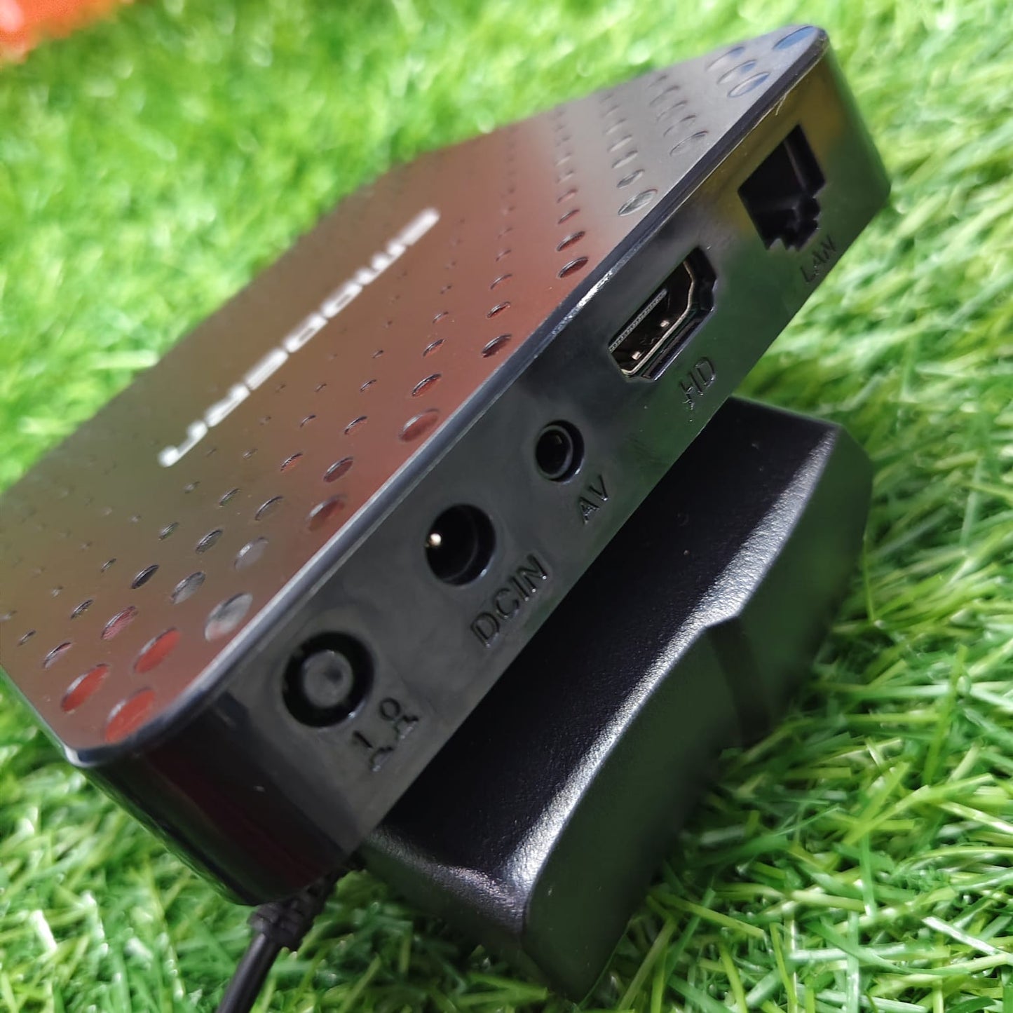 Emodern Smart Android TV Box | 1080p HD with Built-in Voice Assistant