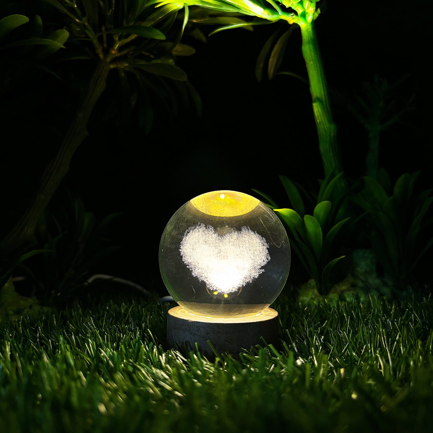 3D Heart Shape Crystal Ball Night Lamp For Decorate Bedroom / Office / Room Etc